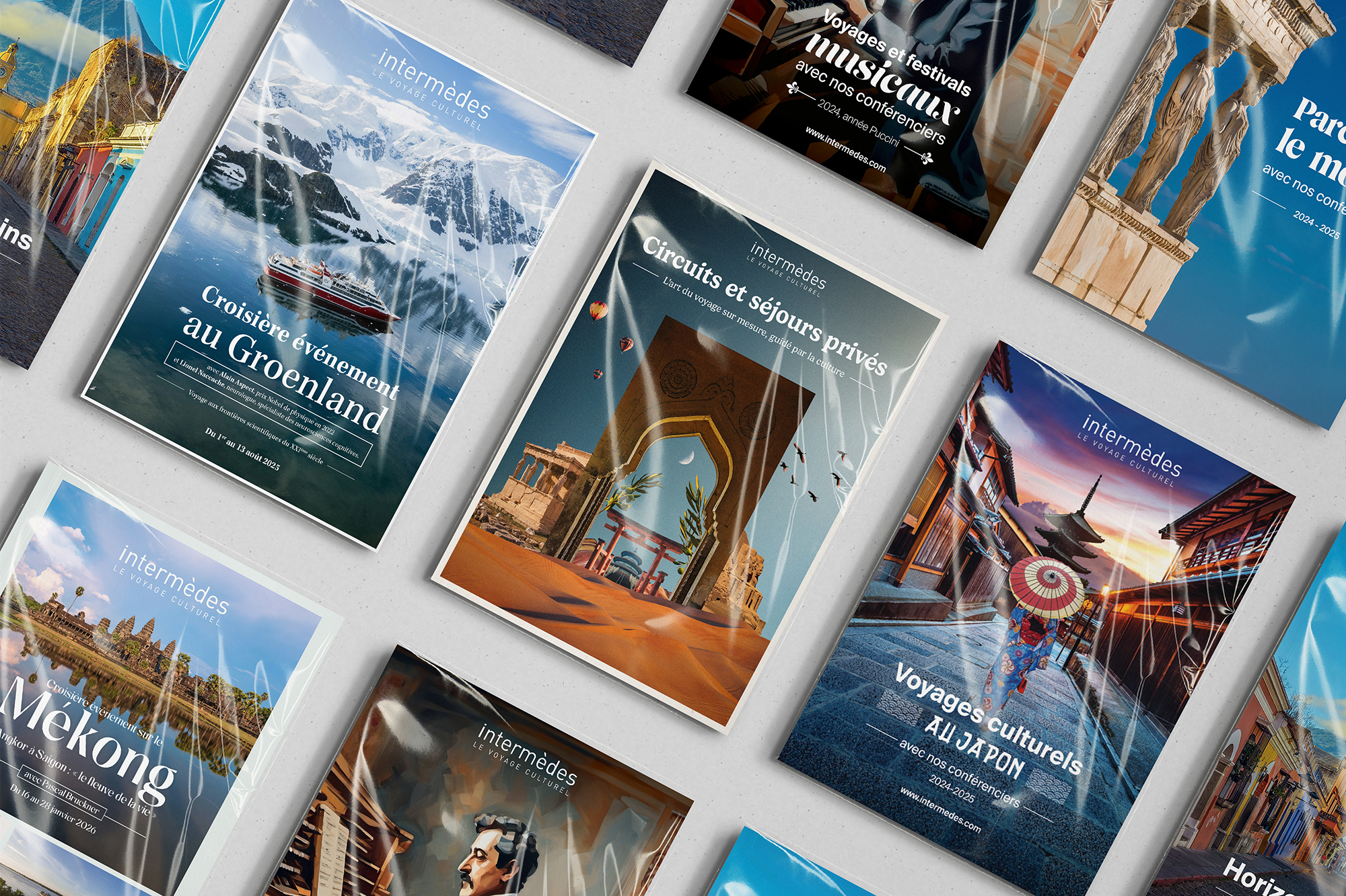 Mockup Brochures Intermèdes couverture Design - Vastic